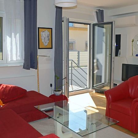 Aetherius Red Zagreb Bagian luar foto